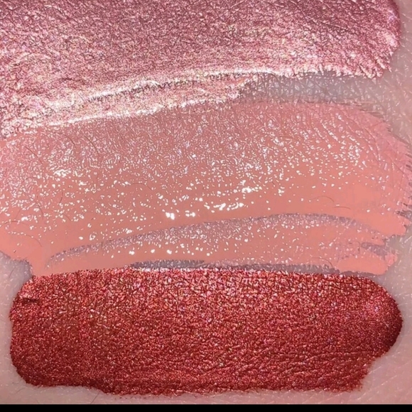 Stay Wild formula, liquid lipstick - Picture 8 of 15